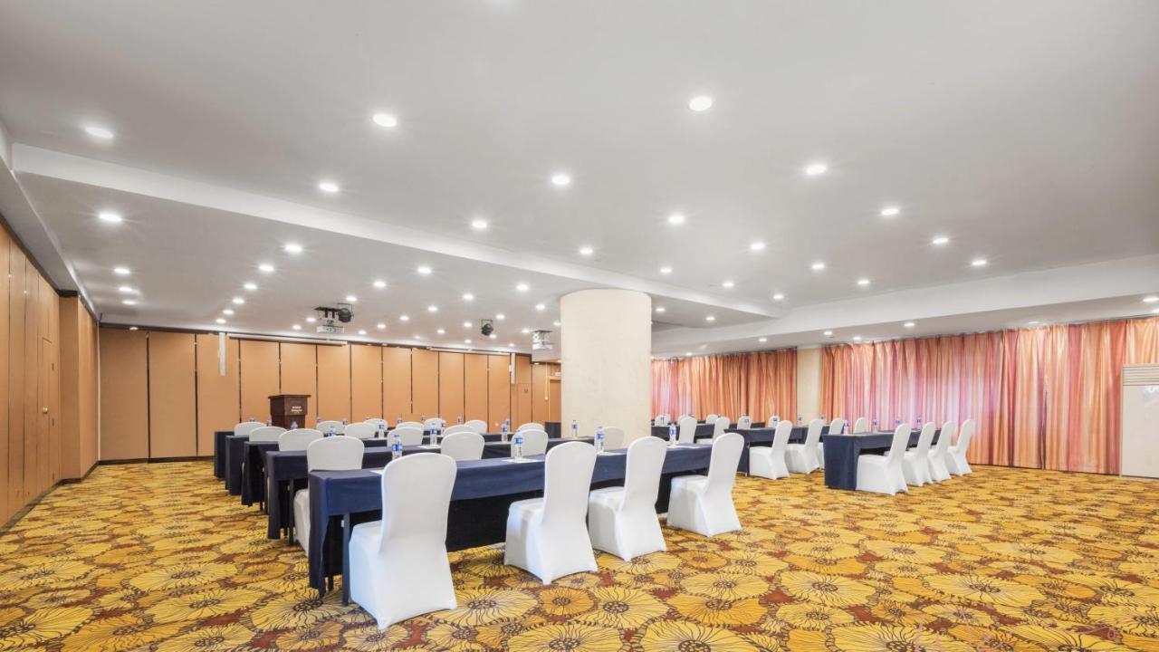 Holiday Inn Shijiazhuang Central By Ihg Luaran gambar